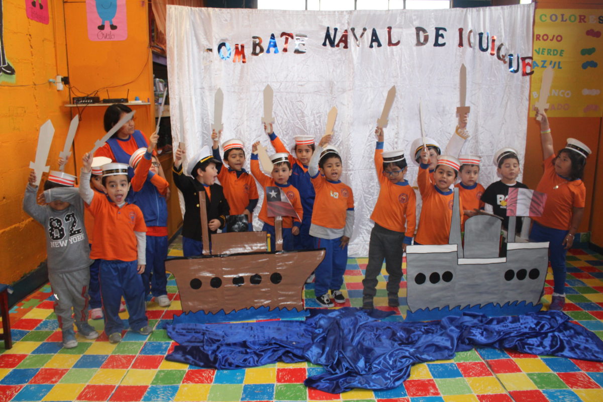 De Mayo Recreando El Combate Naval De Iquique Jardin Infantil